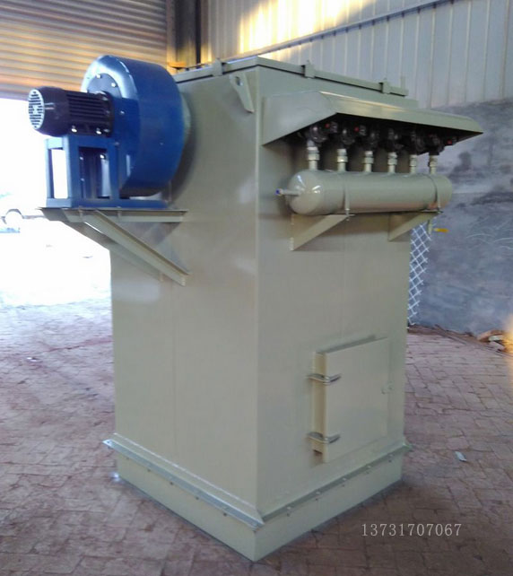 山東濟(jì)寧三一攪拌站配套倉(cāng)頂布袋除塵器今日已發(fā)貨 山東濟(jì)寧三一攪拌站配套倉(cāng)頂布袋除塵器今日已發(fā)貨